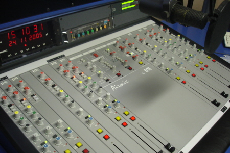 040508_studio_stu3b